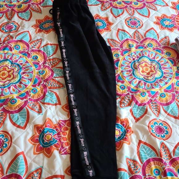 NWT Brunette the Label w Juicy velour joggers. - Picture 4 of 13